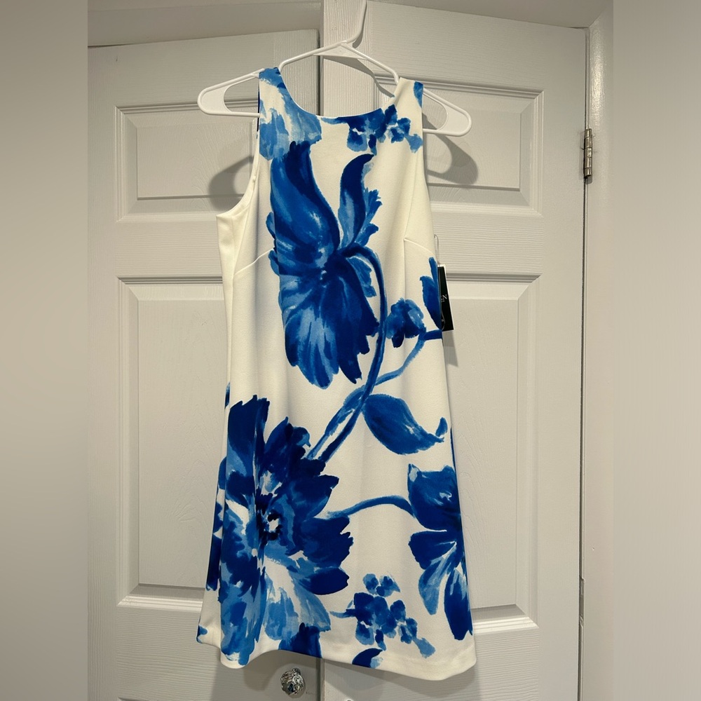 NWT Ralph Lauren White Blue Floral Dress Size 4